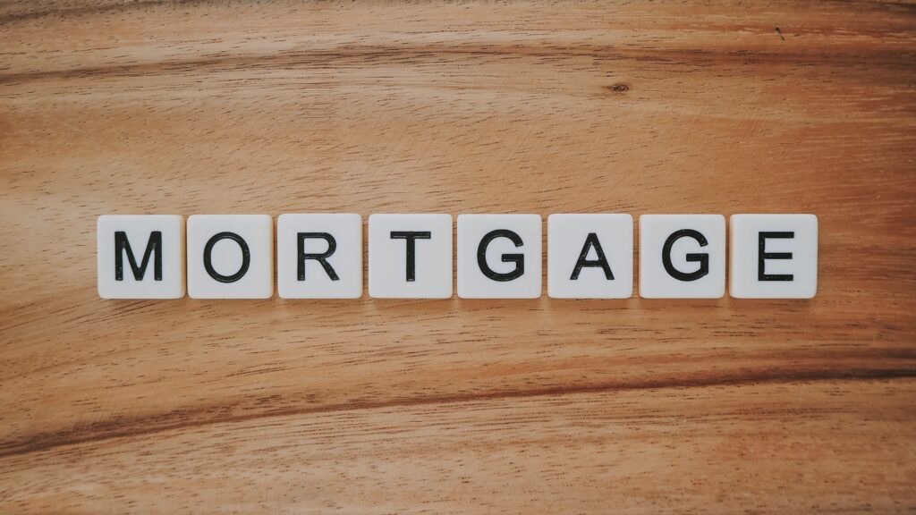 Warning sign for buyers of mortgagee sales, highlighting the need for caution and research