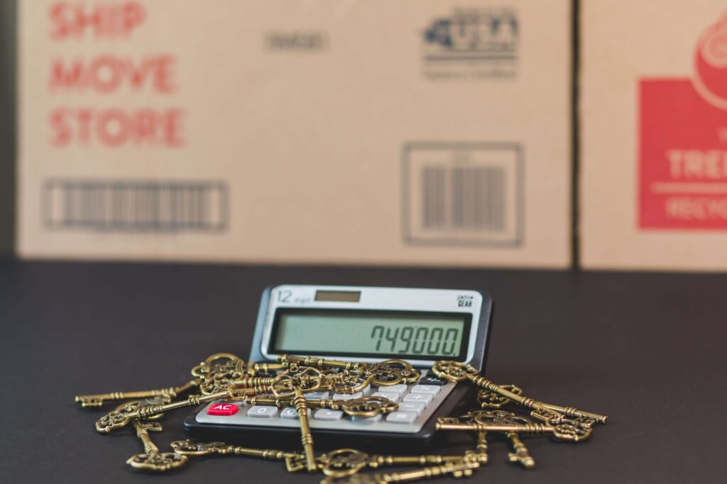 Illustration of a house with a small deposit on a calculator